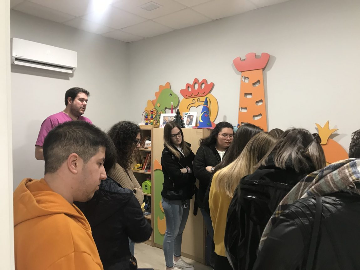 Visita de los alumnos del IES Atenea