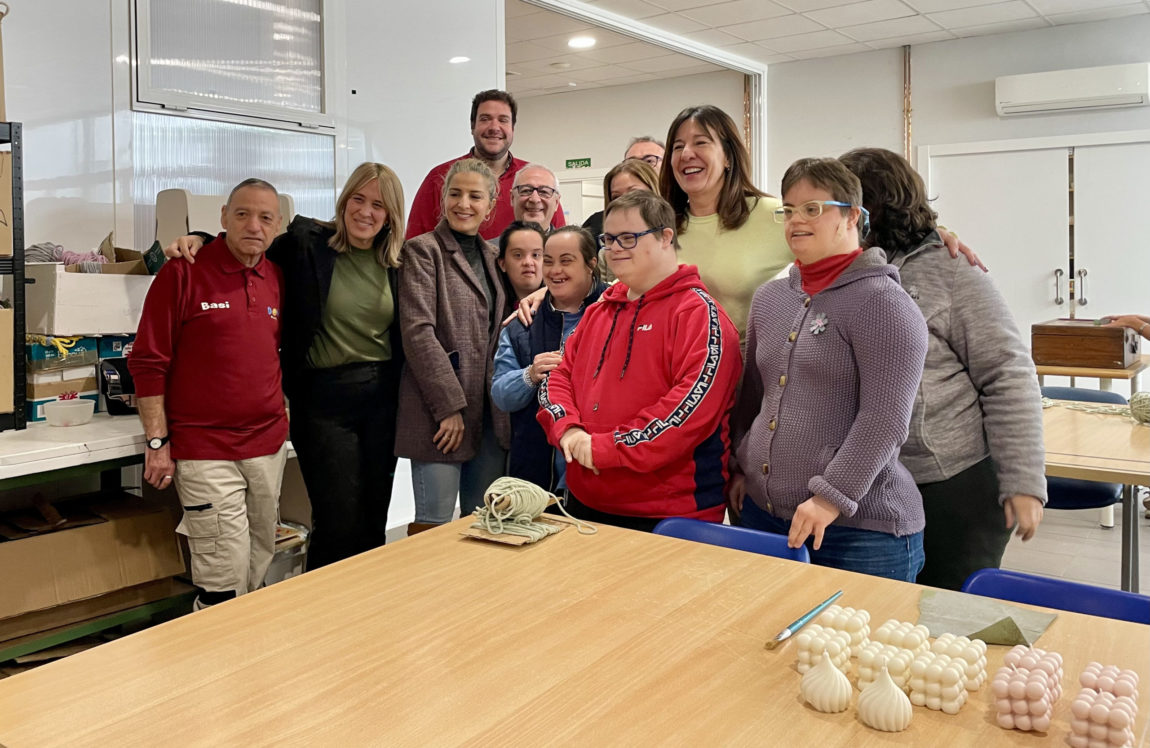 Visita de Blanca Fernández, Delegada del Gobierno de Castilla La Mancha a nuestra sede